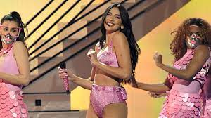 Dababy dua lipa bad bunny silk sonic and more perform at the 2021 grammys. Watch Dua Lipa Perform Don T Start Now Levitating With Dababy At Grammys 2021 Pitchfork