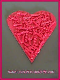 Un cadeau réalisé par les enfants est toujours plus touchant pour une maman. Cadeau Fete Des Meres Ecole Maternelle á áá áá á á Images