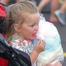 Taylor Hoisington's Instagram, Twitter & Facebook