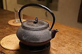 Mercifully, this only takes 3 steps. How To Use A Cast Iron Teapot