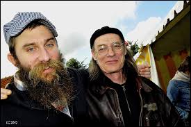 Long shot, but any "mighty companions" near moi in Bergerac, France?