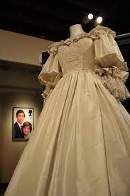 The Princess Of Wales Wedding Gown Part Of The Frazier History Museum S Exhibit Diana A Ce Royal Wedding Dress Princess Wedding Dresses Royal Wedding Gowns