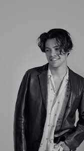 Pin By Annettedv On H A R R Y S T Y L E S In 2020 Harry Styles Photos Harry Styles Pictures Harry Styles Wallpaper