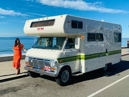 Lazy daze are known for their handbuilt coaches, exceptional quality and design. Pristine Survivor 1970 Ford Econoline Lazy Daze Motorhome Barn Finds