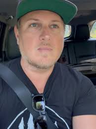 Great new song from my pal @alan_frew here! Give it a listen, like and a  share! Just the song Canada needs right now. I love how these lyrics and  melody seem to