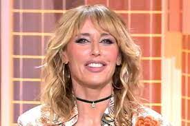 Las audiencias dan la noticia más inesperada a Emma García sobre su 'Fiesta'
