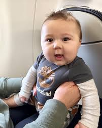 6 months old!!! HOW?! In one way I can't believe you were born 6 months  ago, but in another, I can hardly remember life before you!! Happy half  birthday to the absolute