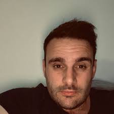 ➡ À 14 ans, il souffre d'une...