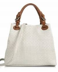 Si tu bolso es blanco o de otro color claro, utiliza la clara de huevo. 80 Ideas De Bolsos De Piel Bolso Piel Bolsos Bolso