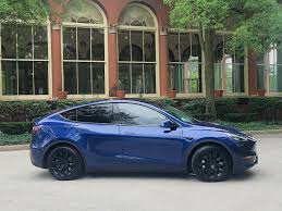 Officially, the 2021 tesla model y range starts with the long range variant, priced at $52,490 plus a $1,200 destination charge, making it $53,690. First Drive Review 2020 Tesla Model Y Rethinks The Automobile In Smart Ways