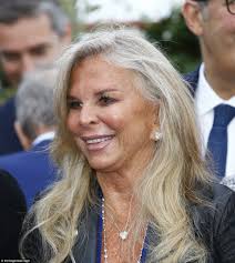 Sir Philip Green's family still enjoying one big party despite BHS fall,  JAN MOIR writes