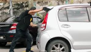 Maybe you would like to learn more about one of these? Mesti Tonton Tips Buang Kesan Gam Dan Pelekat Pada Cermin Atau Badan Kereta Versi Jimat Funtasticko Net