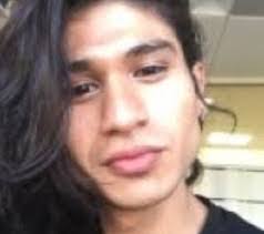 Roberto Flotte's Instagram, Twitter & Facebook