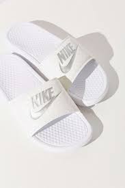 Widest selection of new season & sale only at lyst.com. ÙƒÙŠÙˆÙŠ Ù†Ø¨Ø°Ø© Ù…Ø®ØªØµØ±Ø© Ù…Ù†Ù‡Ø§Ø¬ Ø¯Ø±Ø§Ø³ÙŠ Slipper Nike Damen Myfirstdirectorship Com
