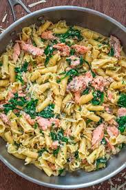 500g) should take about 4 minutes to cook. Salmon Pasta With Spinach Cooktoria