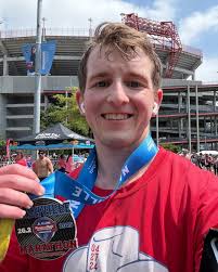 Last week, #VandyMed MD students had the opportunity to share their  trailblazing research at the second-annual Kern National Network for  Flourishing in Medicine (KNN) Conference. Reinforcing the KNN framework,  Nina Curkovic (M4),