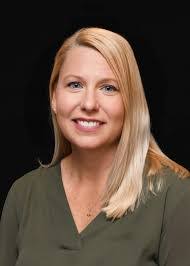 Melissa Higley's Instagram, Twitter & Facebook