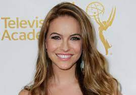 He then started dating sofia pernas in may 2020, and the pair went instagram official in january 2021. Mistresses Chrishell Stause In Season 3 Cast Tvline