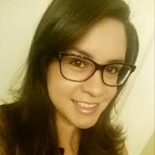 Amanda Nave's Instagram, Twitter & Facebook