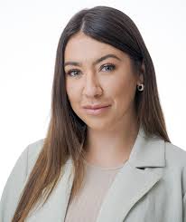 Jessica Mcguigan's Instagram, Twitter & Facebook