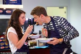 Join facebook to connect with rami müller renthlei and others you may know. Thomas Muller Cooks Up A Storm As Bayern Munich Forward Stars In A Pasta Promotion Alongside Wife Lisa Daily Mail Online