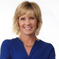 Lizzie Webb's Instagram, Twitter & Facebook