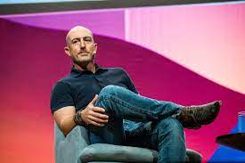 According to a 1999 wired profile on jeff bezos, mark bezos is six years younger than his brother, who turned 57 in january. V3p Xtorwcism