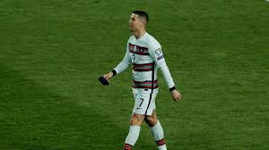Também pode ser visto no estrangeiro através da plataforma de stream do canal 11. Serbia 2 2 Portugal Cristiano Ronaldo Has Last Gasp Goal Controversially Denied In Qualifier Eurosport