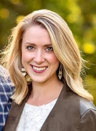 Alyssa Henning's Instagram, Twitter & Facebook