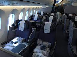 Seats are arranged in a forward/reverse configuration. Review United Polaris Business Class Boeing 787 Frankfurt Nach San Francisco Frankfurtflyer De