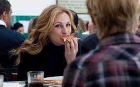 Mangia prega ama (italian edition) gilbert, elizabeth on amazon.com. Centro Storico Location Del Film Mangia Prega Ama