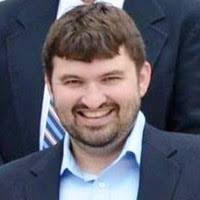 Larry Runner's Instagram, Twitter & Facebook