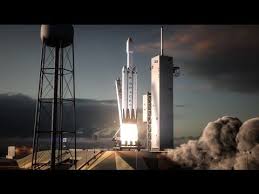 Animation Showing The Blast Off Of Spacex S Falcon Heavy The Latter Half Of The New Animation Offers Spacex Falcon Heavy Falcon Heavy Spacex Falcon