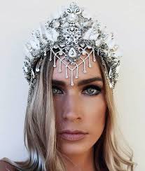 Silver Wedding Crown New Styles Dropping Next Week Weddingcrown Crown Tiara Weddingtiara Daimonds Dai Mermaid Crown Wedding Crown Seashell Crown