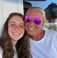 Dustin Ambrose's Instagram, Twitter & Facebook