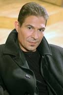 Van de opperschurk tot de trouwkampioen en echte liefde op de set: 30 jaar  'Familie' in 30 straffe cijfers