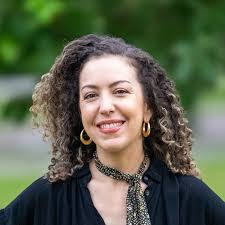 Alison Fiore's Instagram, Twitter & Facebook