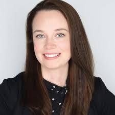 Krista Holmes's Instagram, Twitter & Facebook