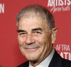 Robert brown's movies page 1. Oscar Nominated Actor Robert Forster For His Role In Jackie Brown Is Dead