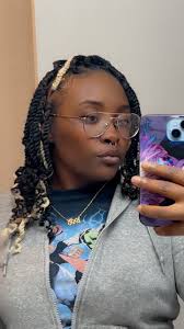 Hi everyone! My name is Katina. Im a single moma & I’m a believer in Christ  and looking to enhance/strengthen my spiritual journey by adding more like  minded friends that’s