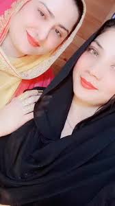 Me and My sis Saima naz#viralvideo #foryou #triendingvideo  #pleasss_like_follow