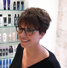 Modern and sexy, very short styles can be effortless and simple to wear. Awesome Short Hair On Twitter Modern Hairstyles Older Women Hairstyles Womens Hairstyles