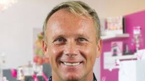 Le Macaron French Pastries (@LeMacPatisserie)