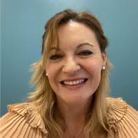 300+ "Andreu" profiles