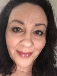 I admit, I wasn't too sure I was going to like this one but I totally do!  It's so pretty!! 😍