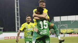 You are on club social y deportivo defensa y justicia live scores page in football/argentina. Partidazo Defensa Y Justicia Liquido A Delfin Con Un Contundente 3 A 0 Tyc Sports