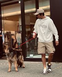 Maybe you would like to learn more about one of these? Ti Trexei Me Thn Eley8eria Eley8erioy Kai Nearo Podosfairisth Ths Aek Pics Sportsradar Gossip Tv Gr