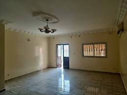 Villa de 4 chambres à louer dans le quartier Santa Barbara