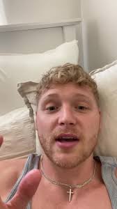 Staring directly at my thighs may cause blindness #strayamate #afl #ho...