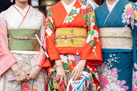 Romanised as nihon or nippon) is a country in east asia.it is a group of many islands close to the east coast of korea, china and russia.the pacific ocean is to the east of japan and the sea of japan is to the west. E Commerce W Japonii Przeglad Rynku Arvato Supply Chain Solutions